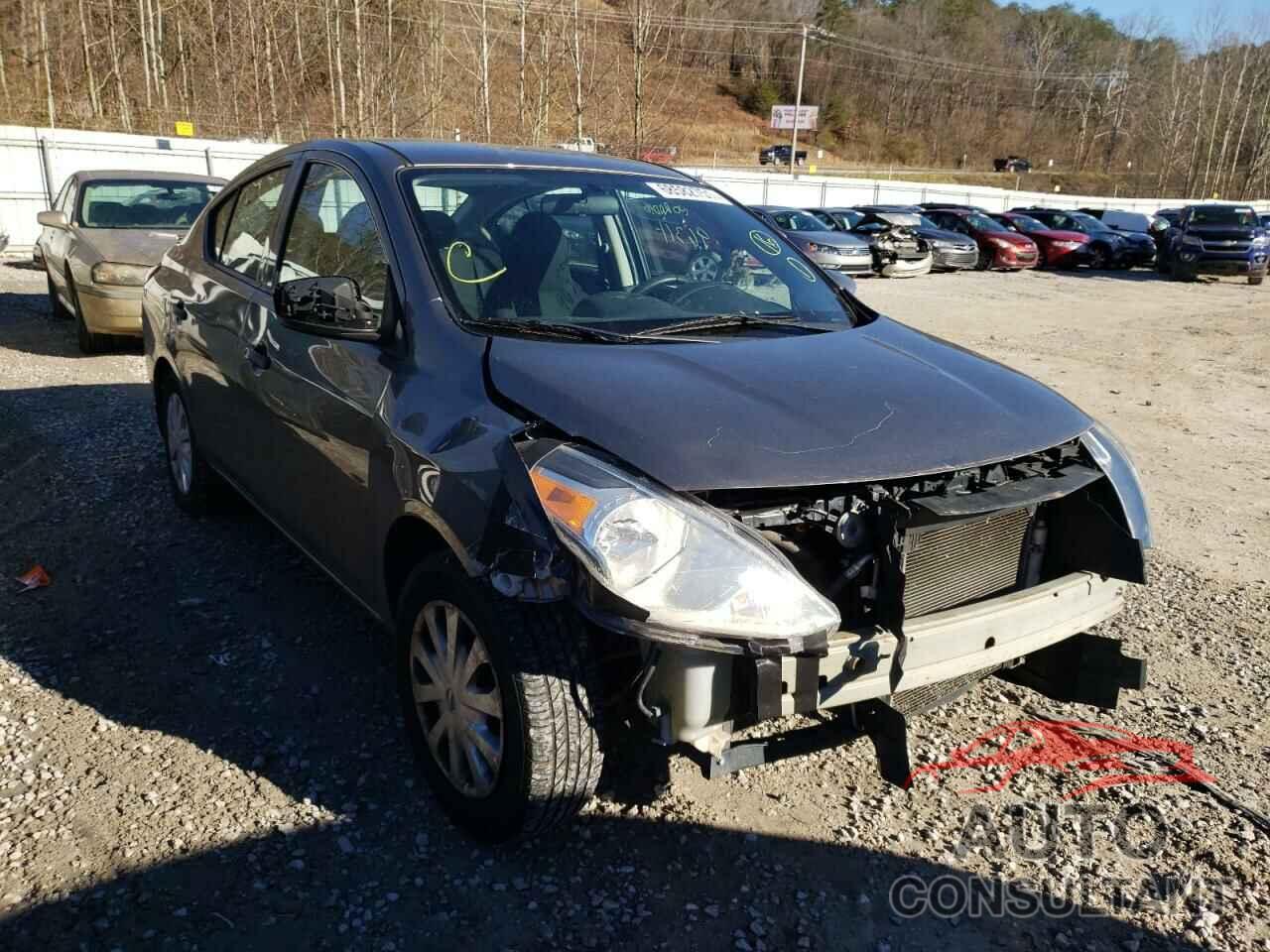 NISSAN VERSA 2017 - 3N1CN7AP7HL851927