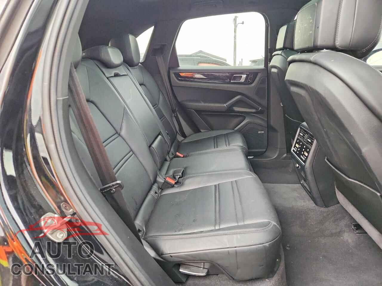 PORSCHE CAYENNE 2021 - WP1AA2AY7MDA10149