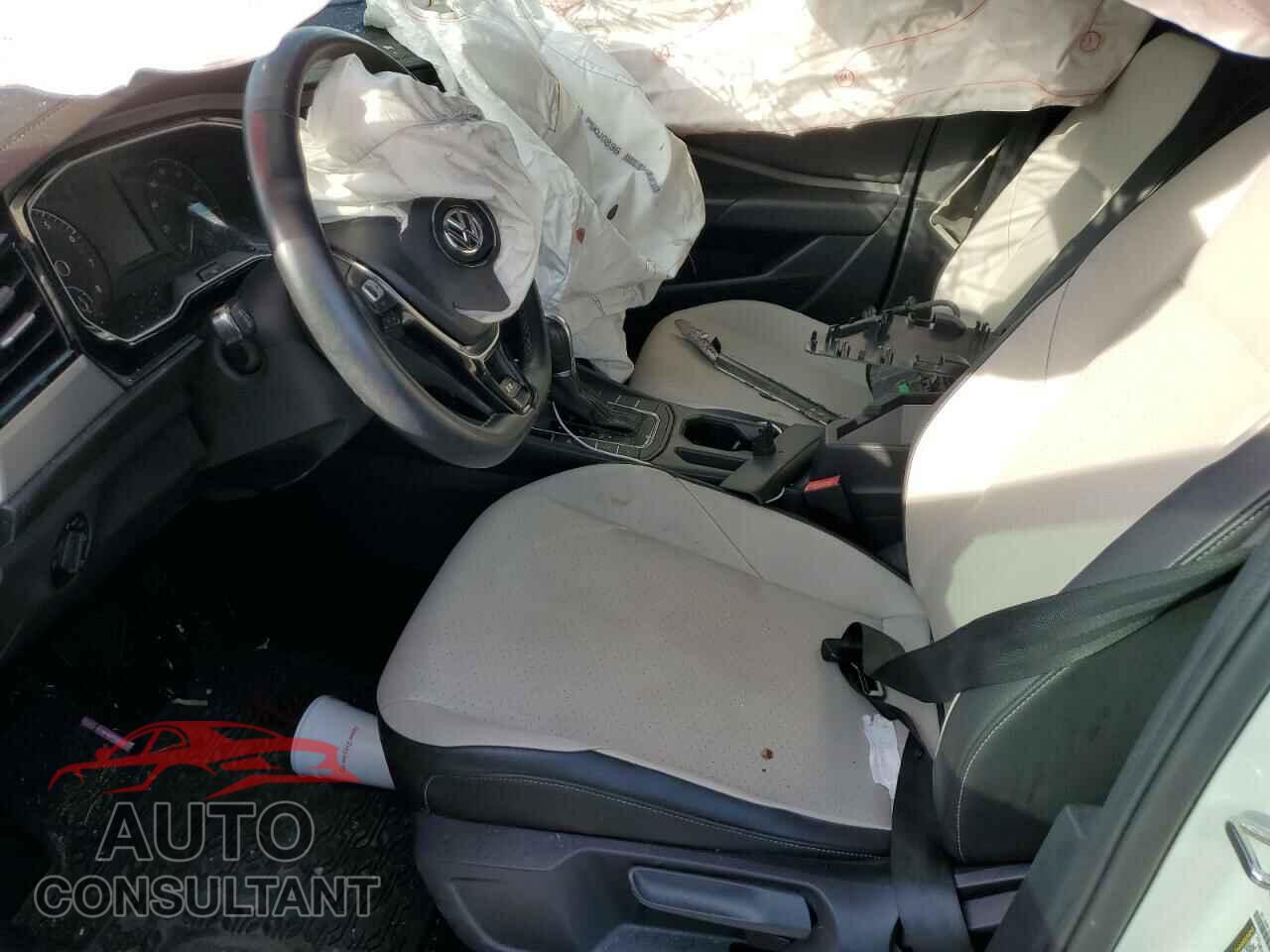VOLKSWAGEN JETTA 2019 - 3VWCB7BU7KM244905