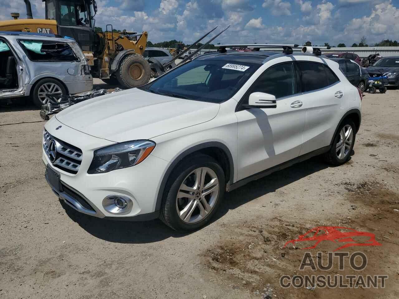 MERCEDES-BENZ GLA-CLASS 2018 - WDCTG4GB8JJ527281