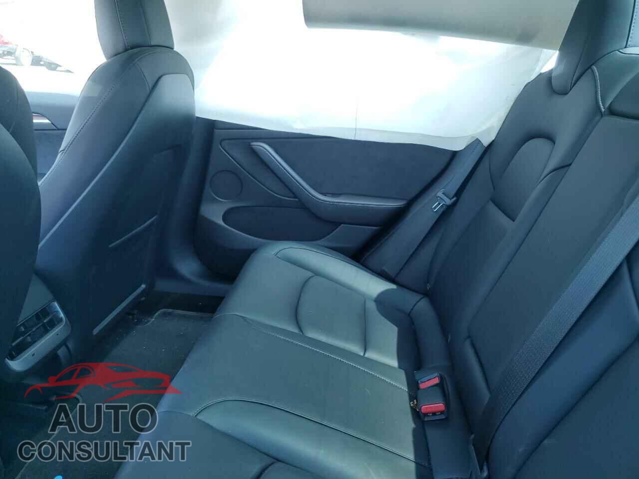 TESLA MODEL 3 2022 - 5YJ3E1EB2NF120325