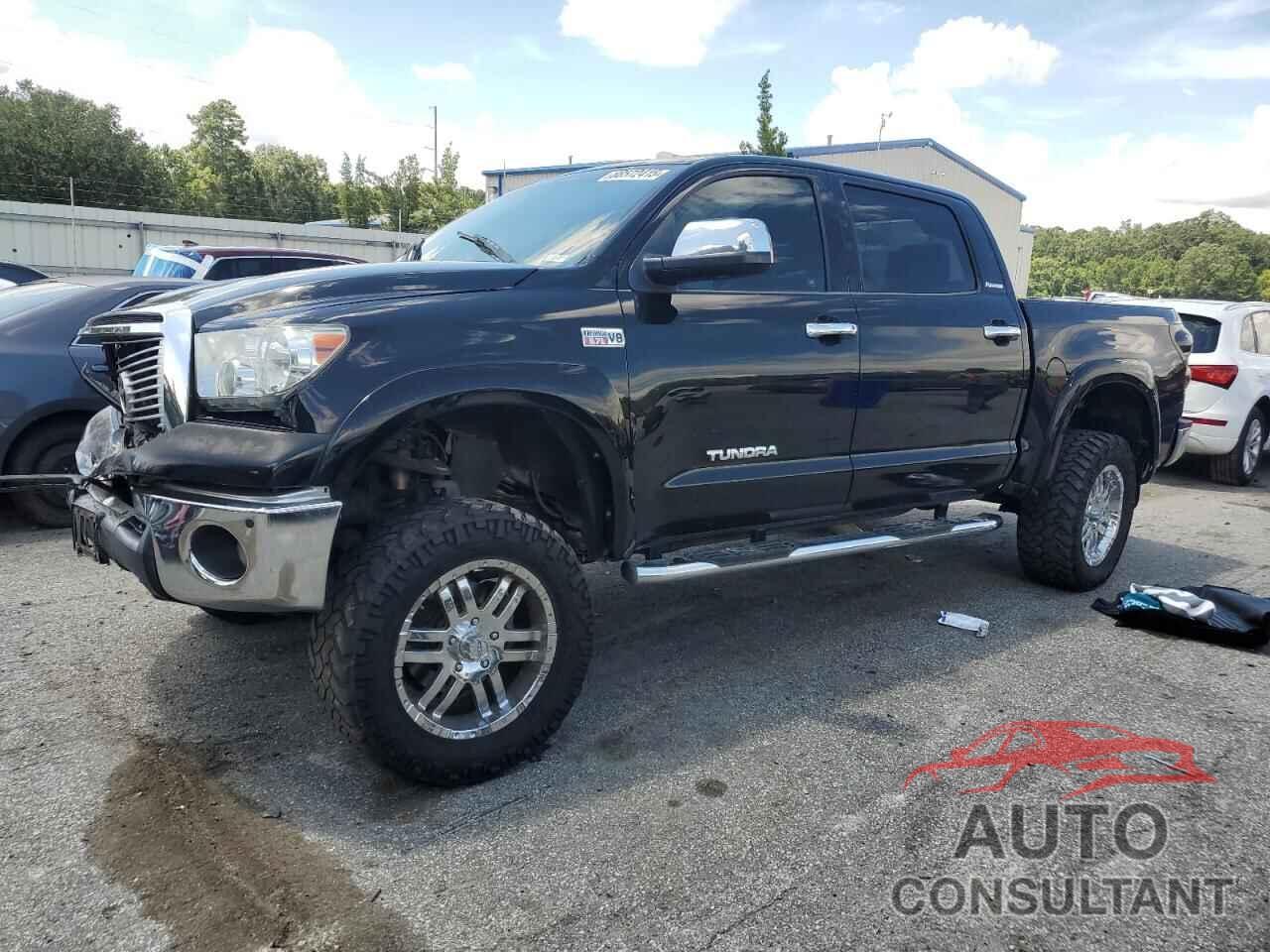TOYOTA TUNDRA 2013 - 5TFHW5F14DX305187