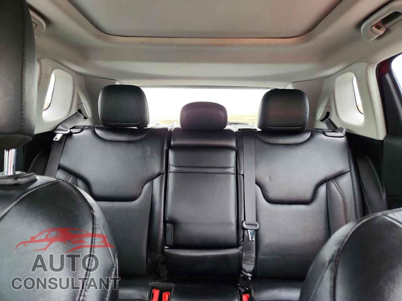 JEEP COMPASS 2017 - 3C4NJDCB7HT671901