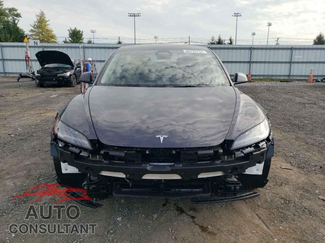 TESLA MODEL 3 2024 - 5YJ3E1EA7RF750127