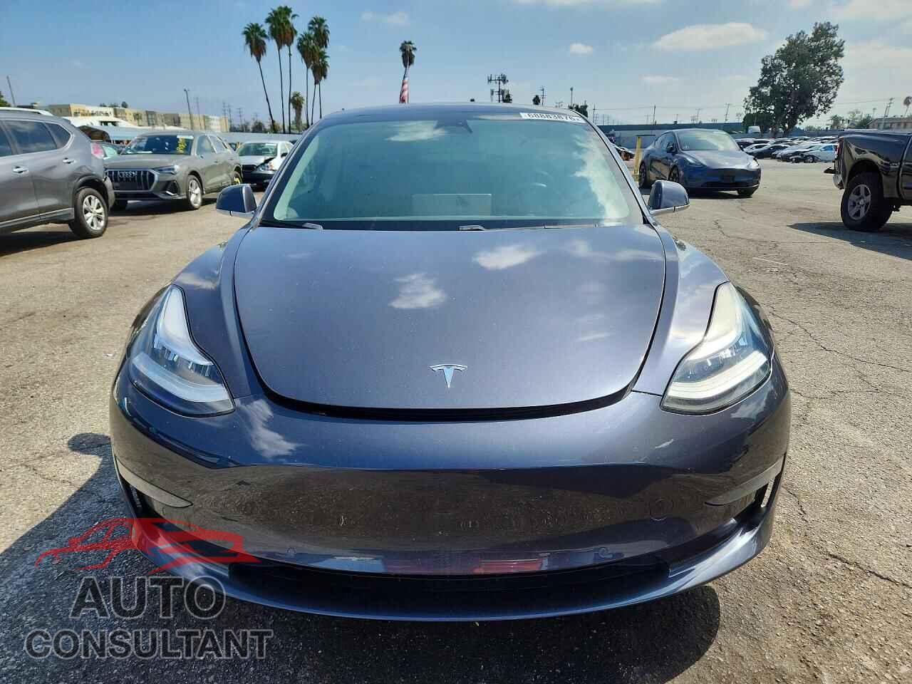 TESLA MODEL 3 2020 - 5YJ3E1EA8LF705107