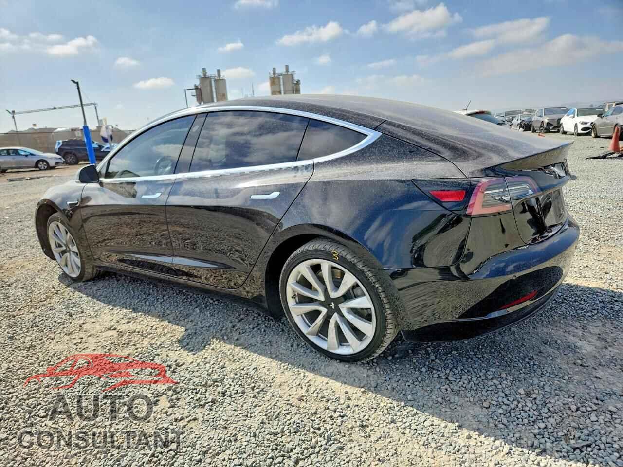 TESLA MODEL 3 2018 - 5YJ3E1EA8JF071214
