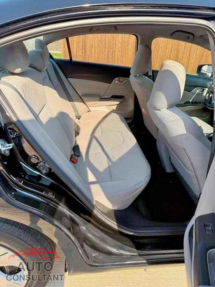 HONDA CIVIC 2015 - 19XFB2F55FE090197