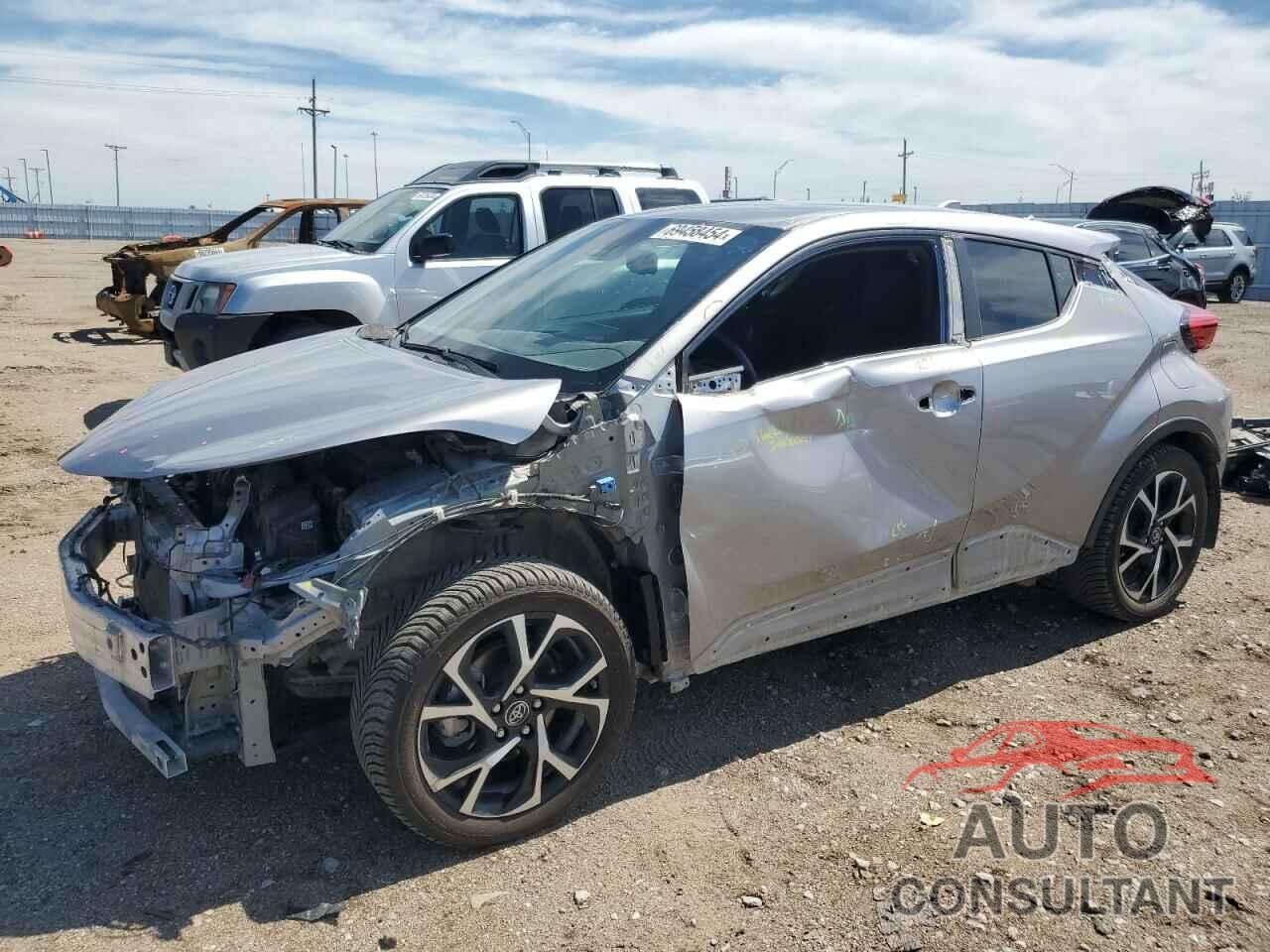 TOYOTA C-HR 2018 - NMTKHMBX4JR020879