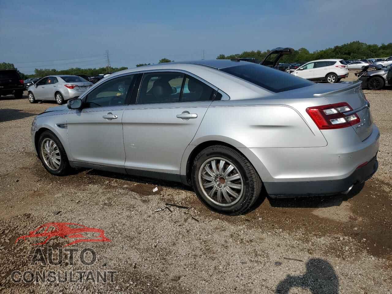 FORD TAURUS 2013 - 1FAHP2E87DG136122