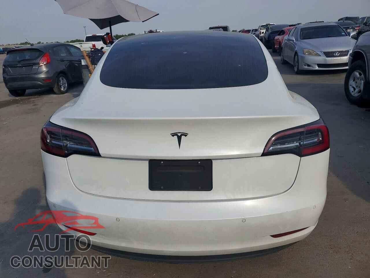 TESLA MODEL 3 2019 - 5YJ3E1EA9KF426540