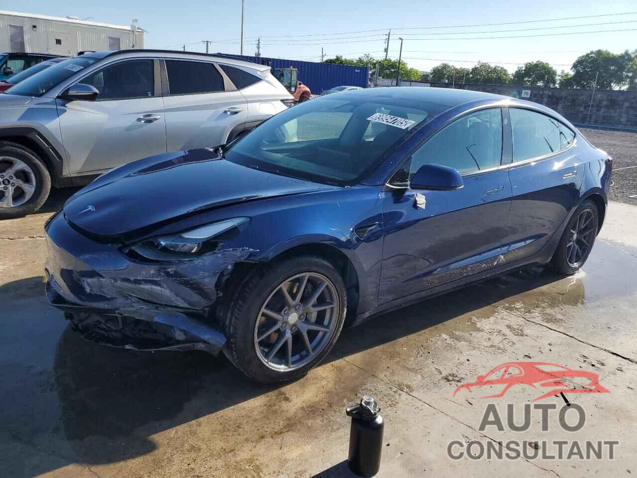 TESLA MODEL 3 2023 - 5YJ3E1EAXPF450000