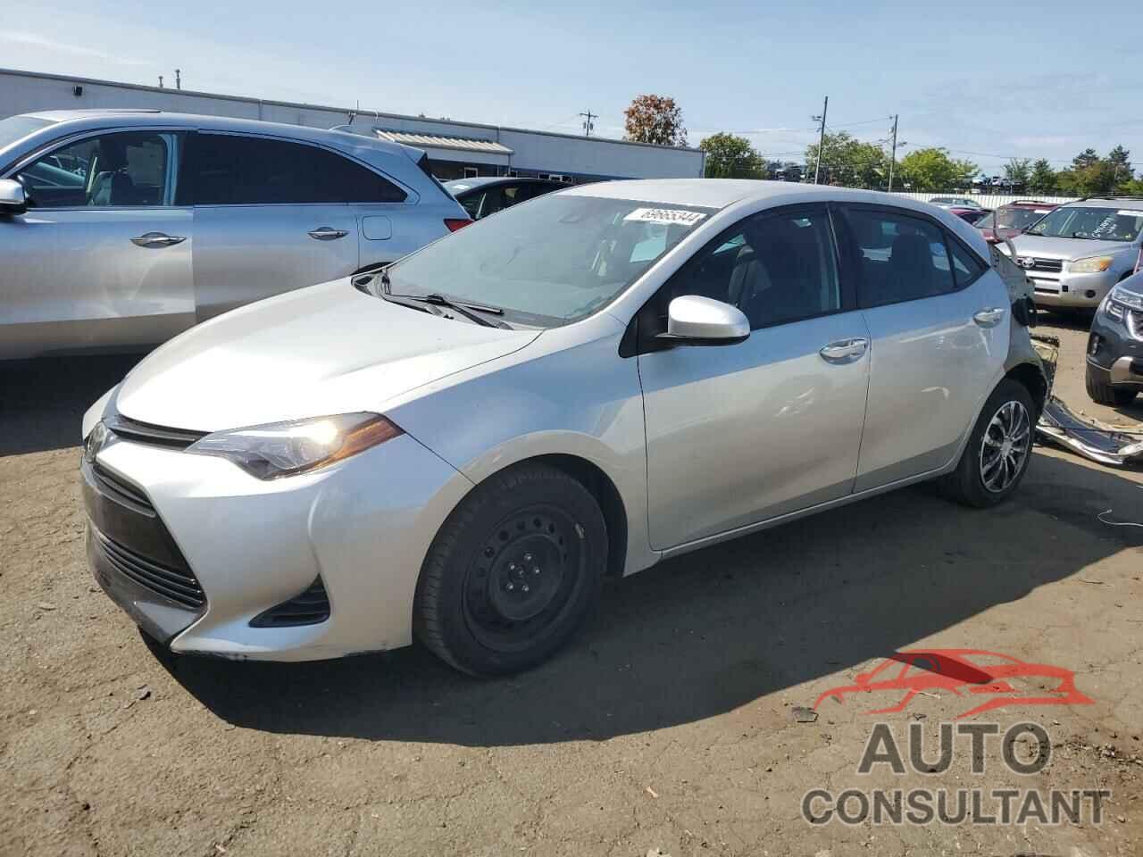 TOYOTA COROLLA 2017 - 5YFBURHE5HP593440