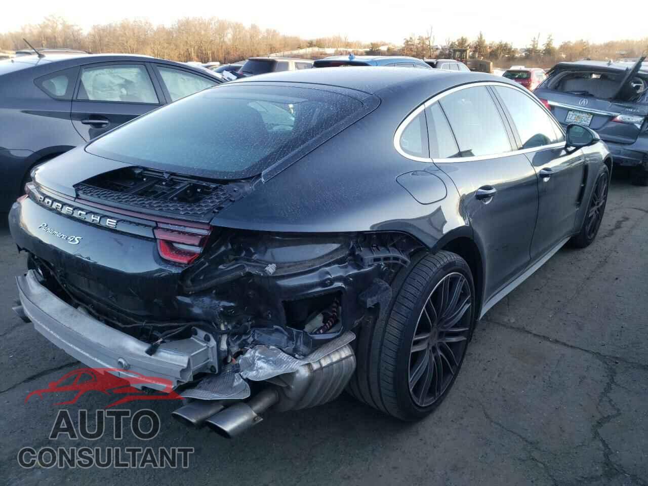 PORSCHE PANAMERA 2017 - WP0AB2A77HL121771