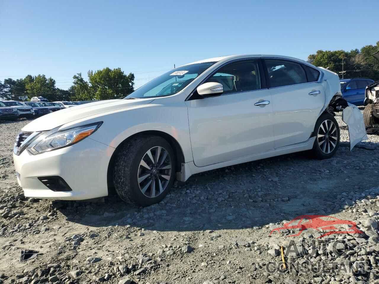 NISSAN ALTIMA 2017 - 1N4AL3AP8HC239188