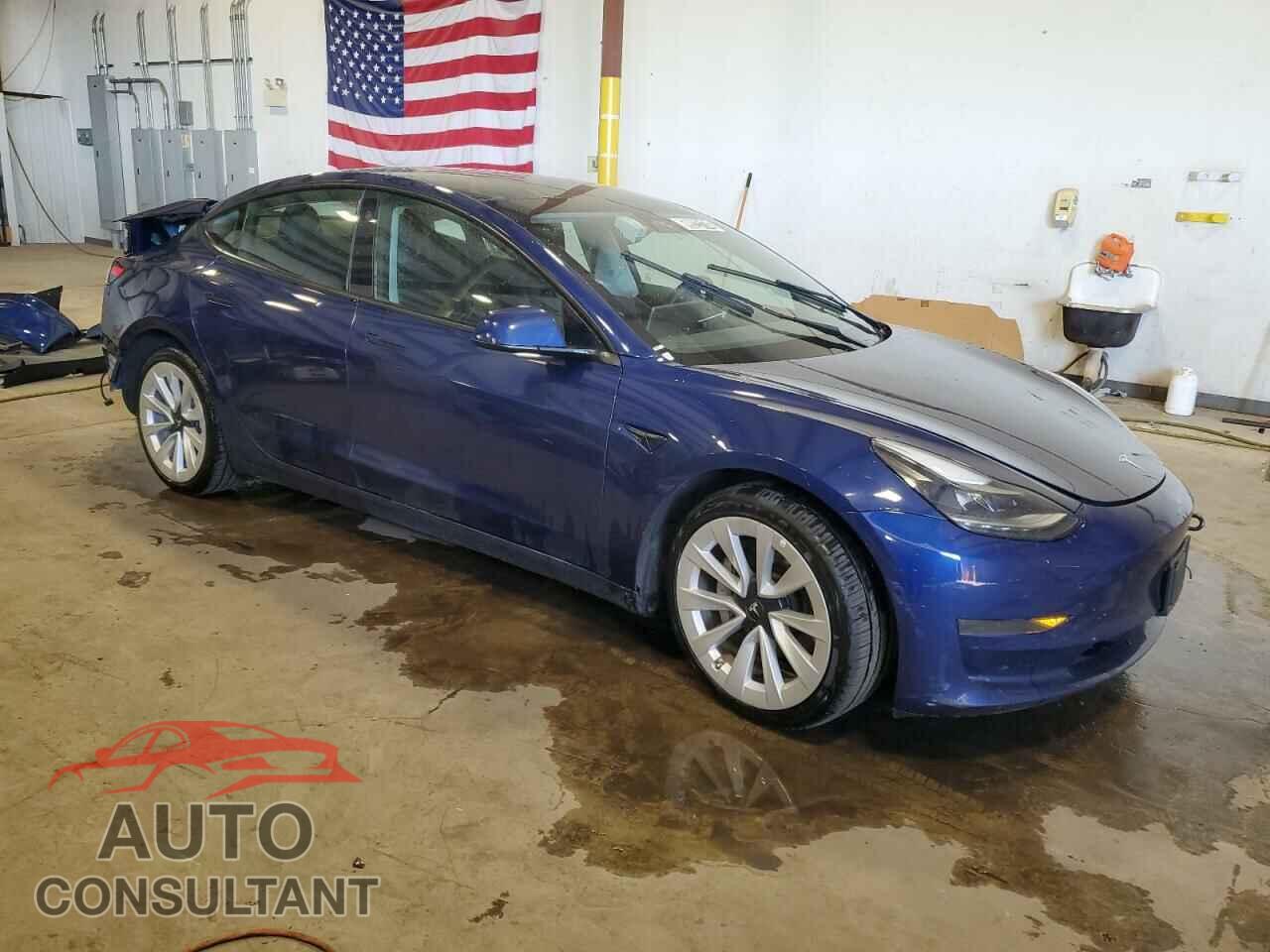TESLA MODEL 3 2022 - 5YJ3E1EA8NF286033