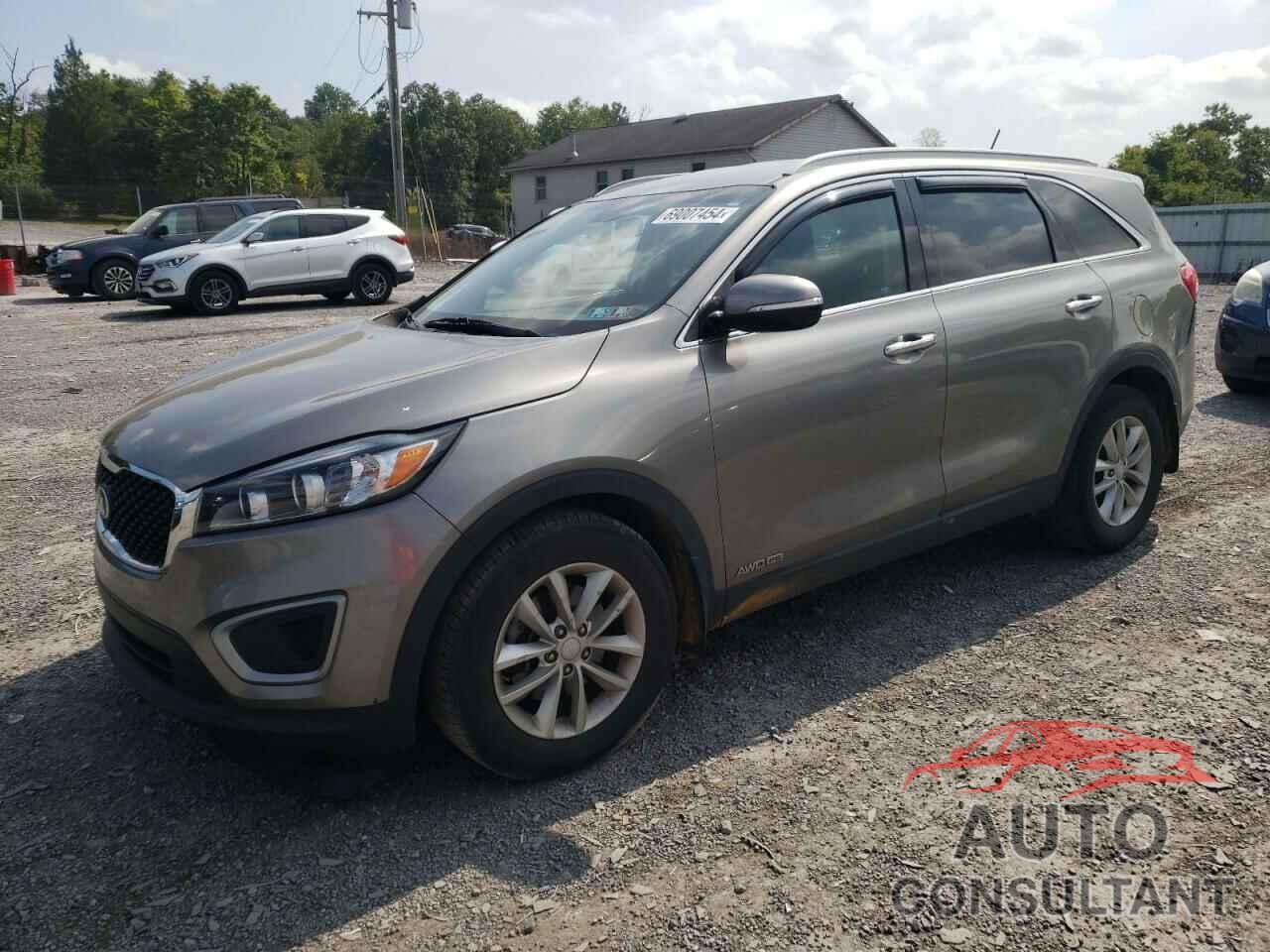 KIA SORENTO 2017 - 5XYPGDA55HG235169