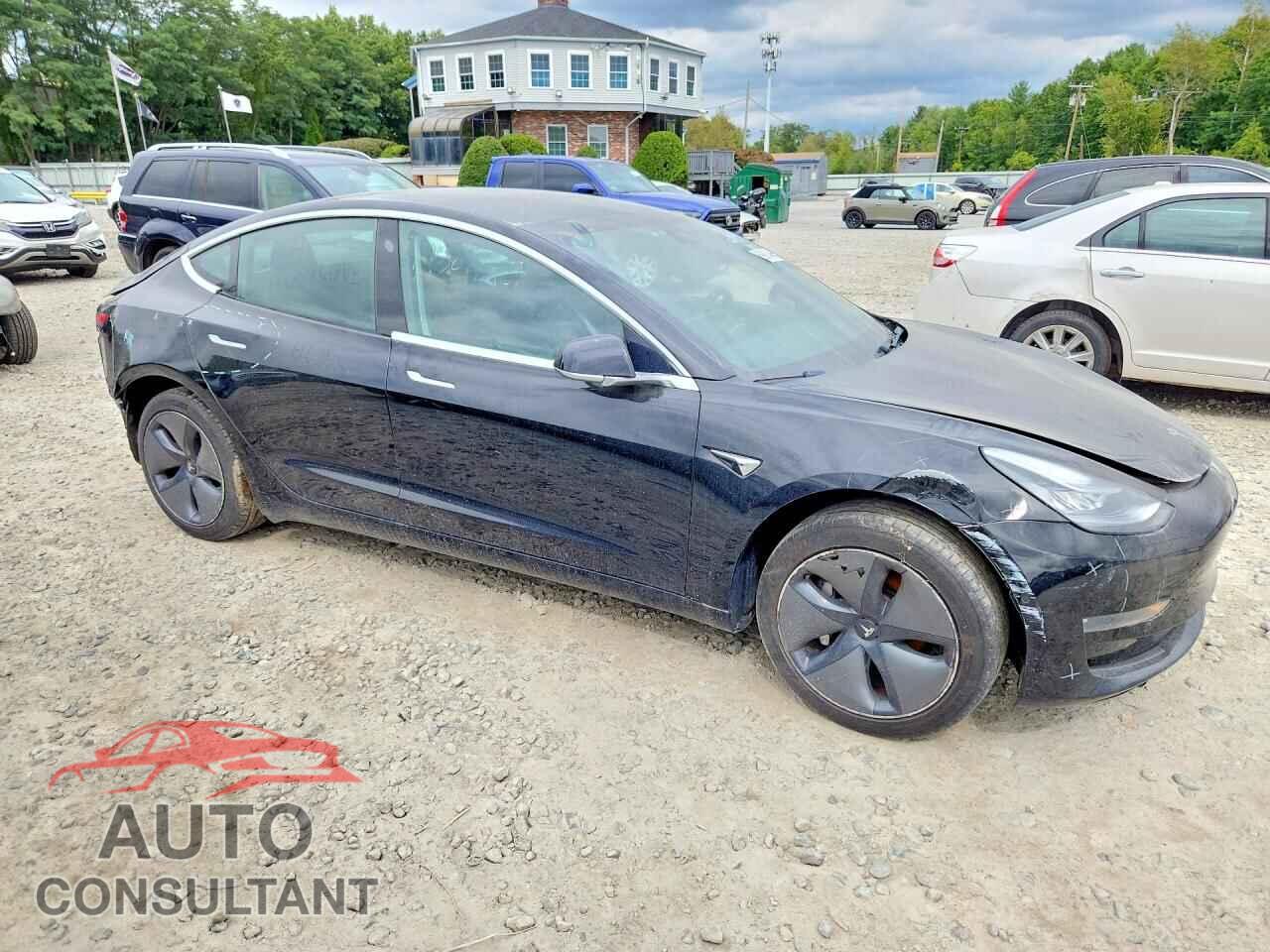 TESLA MODEL 3 2019 - 5YJ3E1EA5KF421089