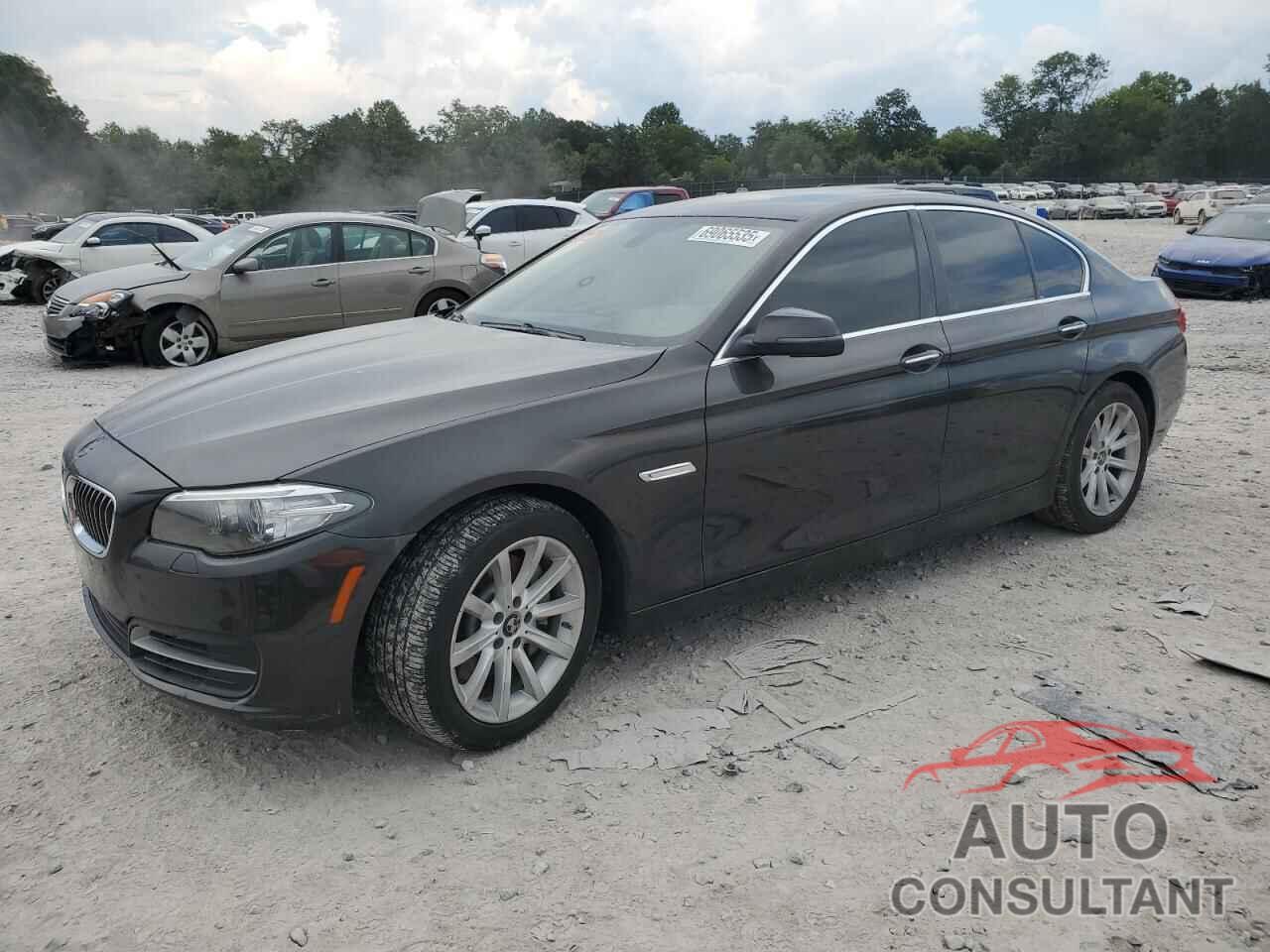 BMW 5 SERIES 2014 - WBA5B1C55ED478070
