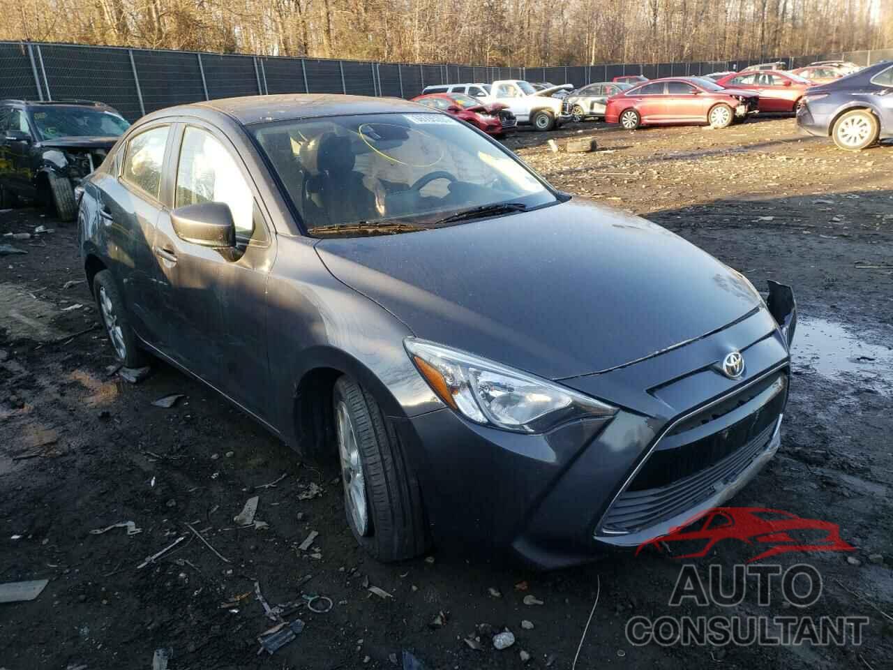 TOYOTA YARIS 2017 - 3MYDLBYV3HY163331
