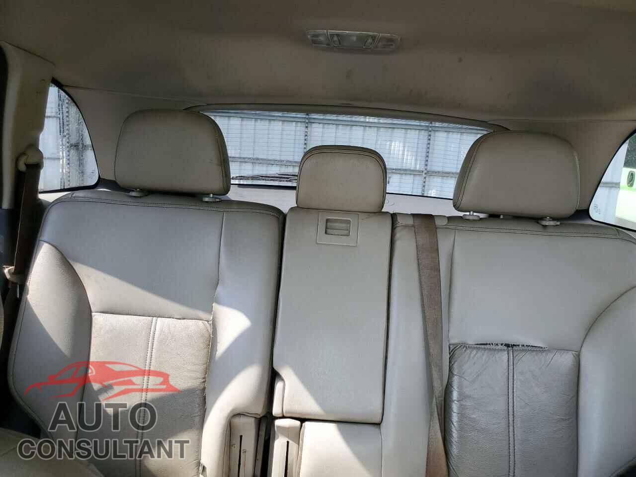 FORD EDGE 2011 - 2FMDK3JC5BBA04760