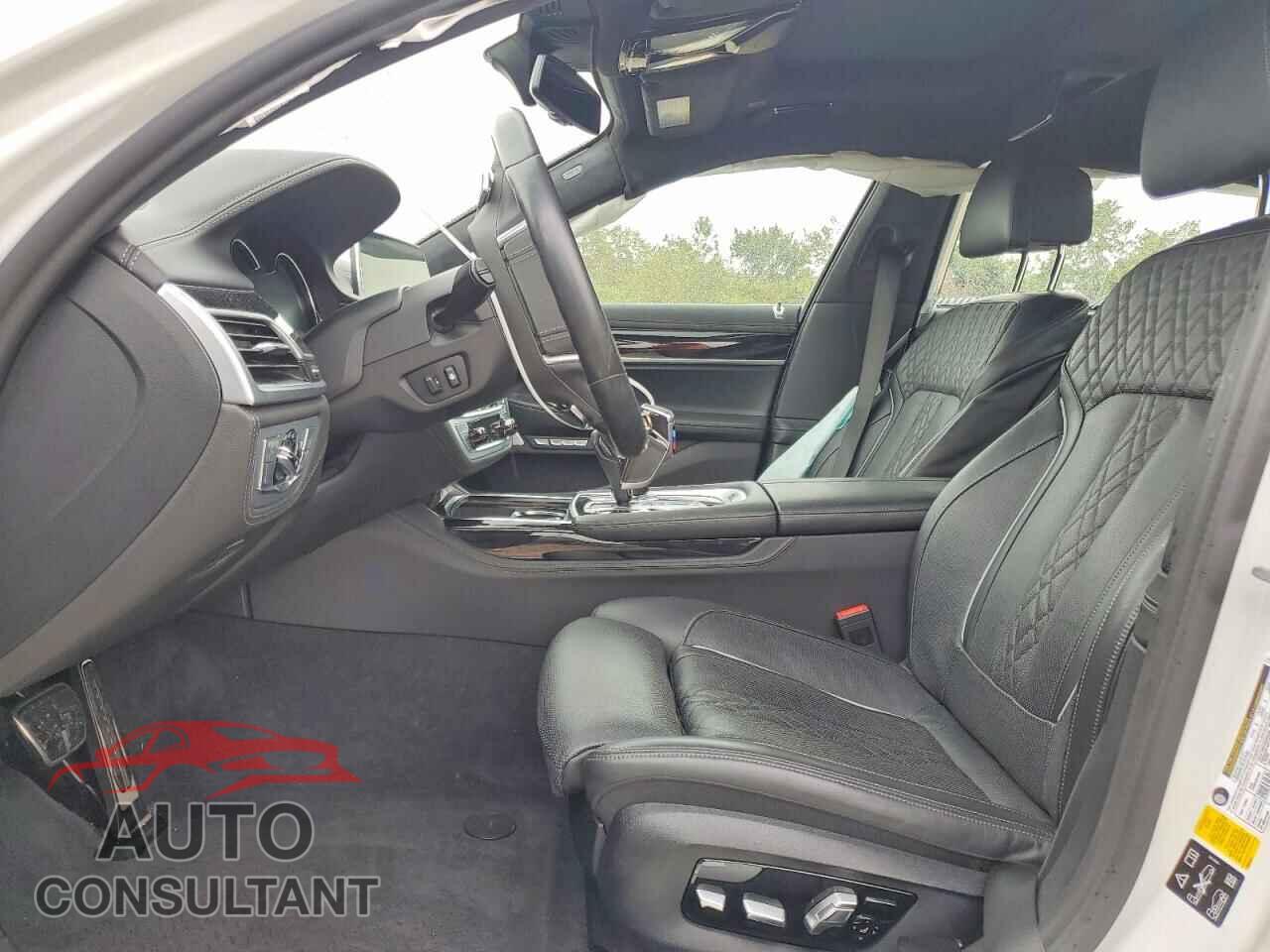 BMW 7 SERIES 2018 - WBA7F2C5XJB238246