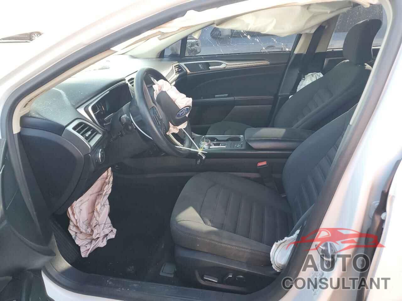 FORD FUSION 2017 - 3FA6P0LU6HR355440