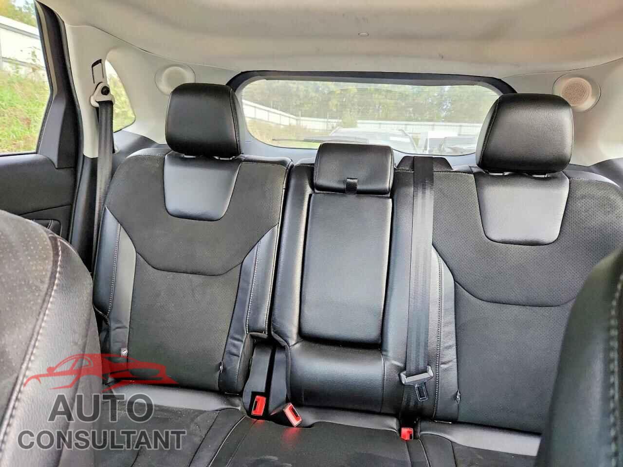 FORD EDGE 2016 - 2FMPK4AP3GBB27048