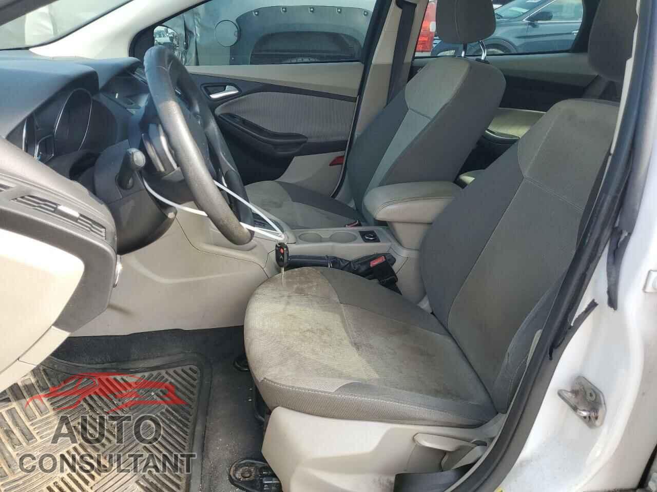 FORD FOCUS 2012 - 1FAHP3F2XCL310660