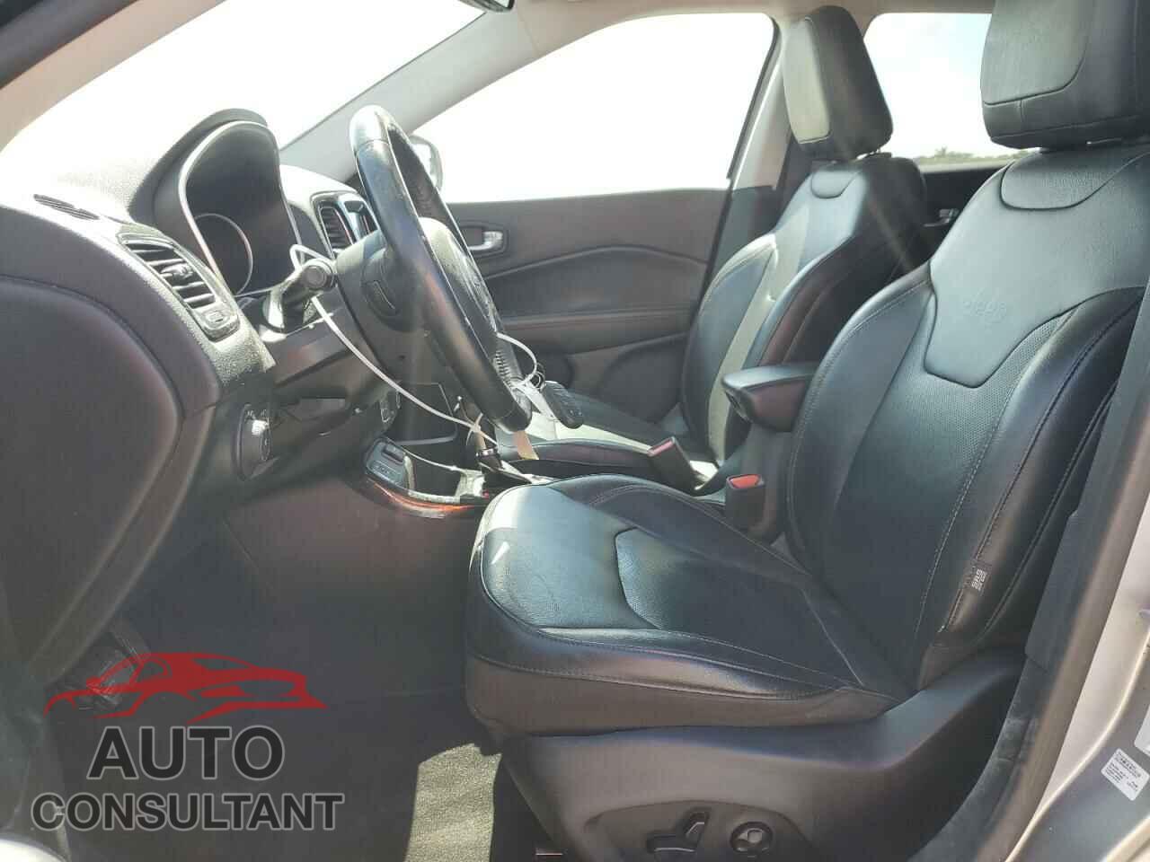JEEP COMPASS 2019 - 3C4NJCCB5KT769357