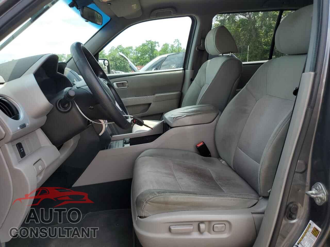 HONDA PILOT 2011 - 5FNYF4H41BB098136