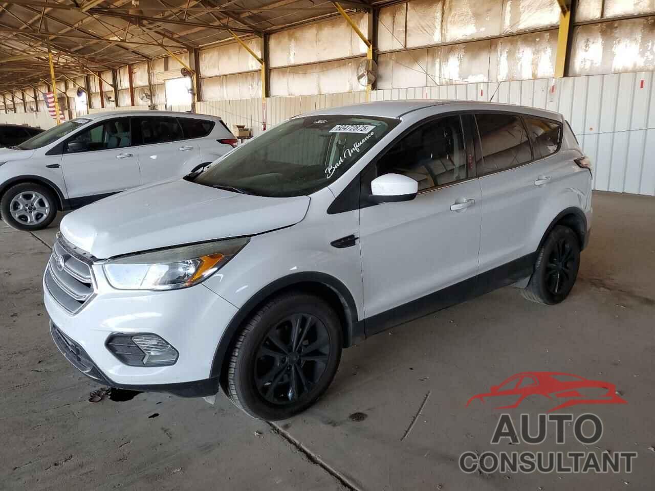 FORD ESCAPE 2017 - 1FMCU0GD6HUD12236