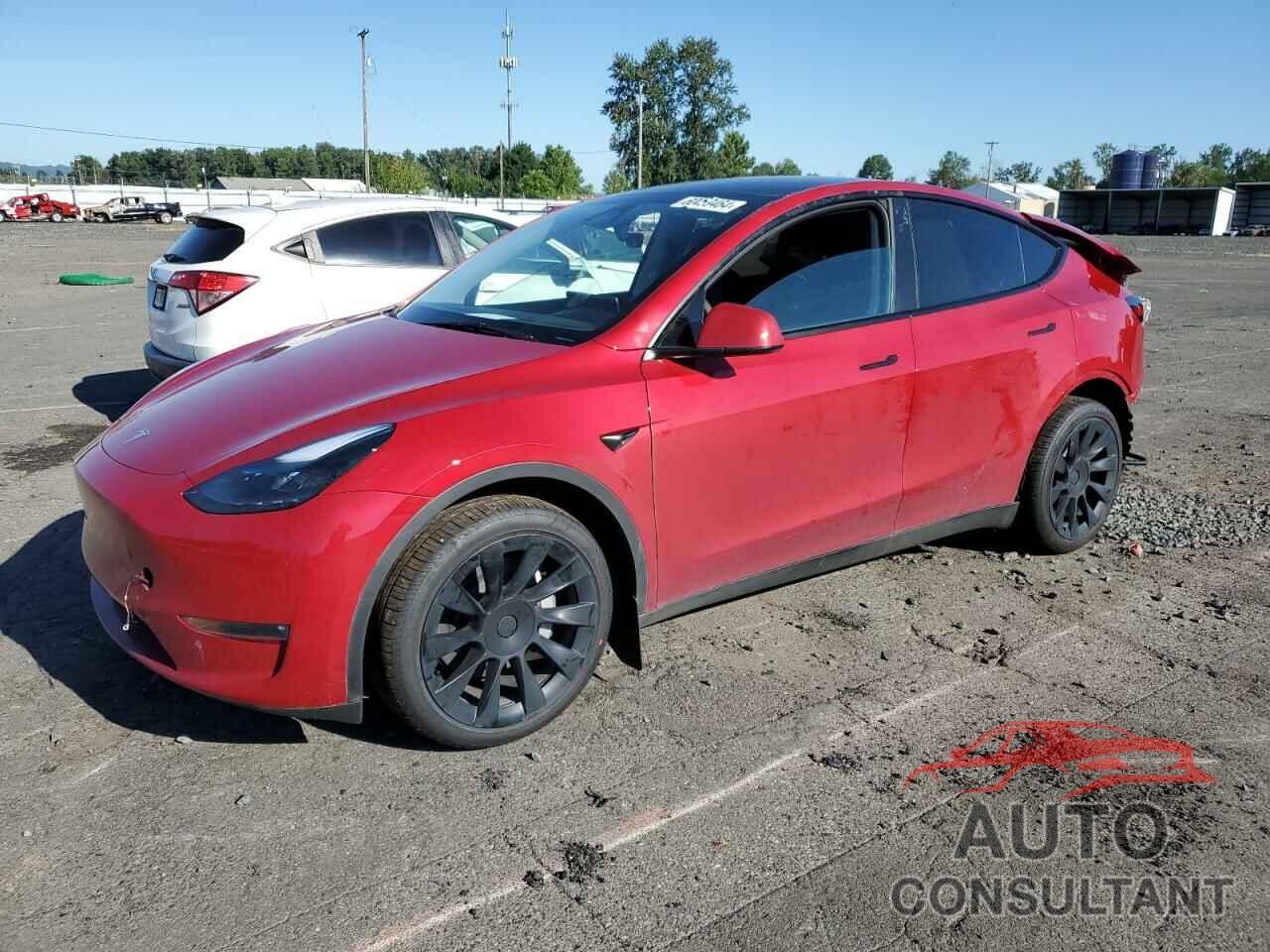 TESLA MODEL Y 2023 - 7SAYGDEE8PF905465