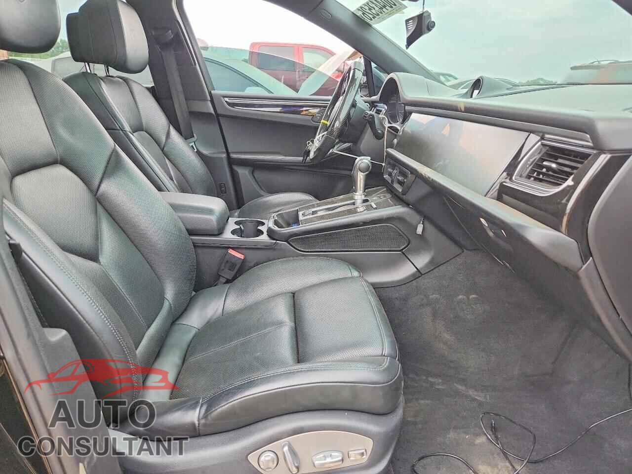 PORSCHE MACAN 2017 - WP1AB2A51HLB11279