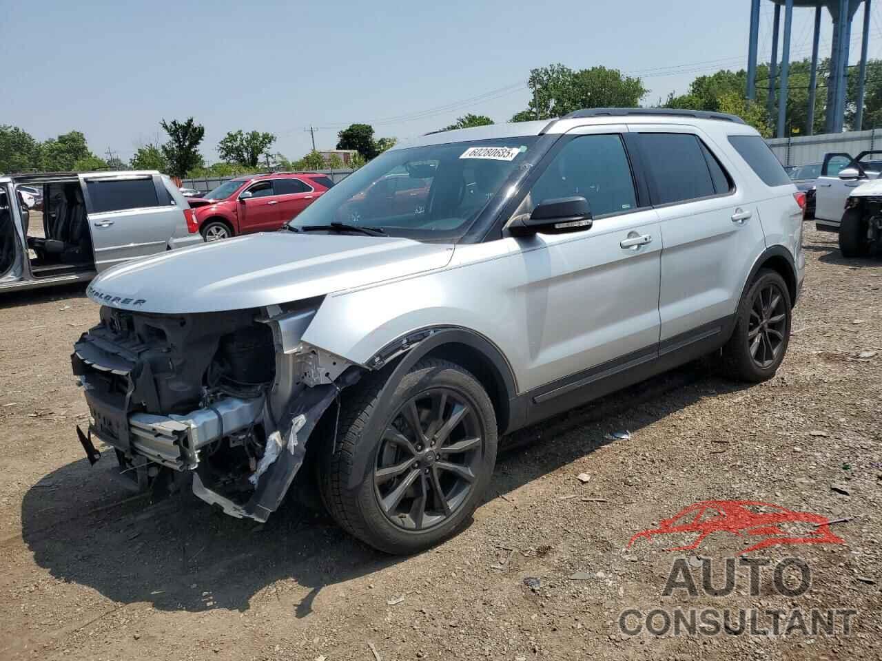 FORD EXPLORER 2018 - 1FM5K7D88JGA52781