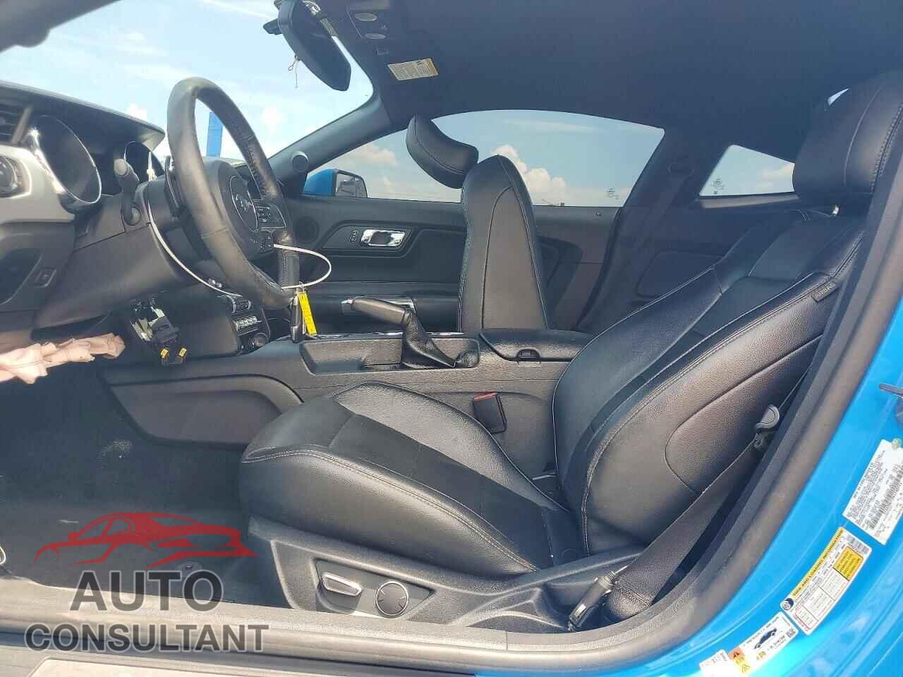 FORD MUSTANG 2017 - 1FA6P8CF2H5240711