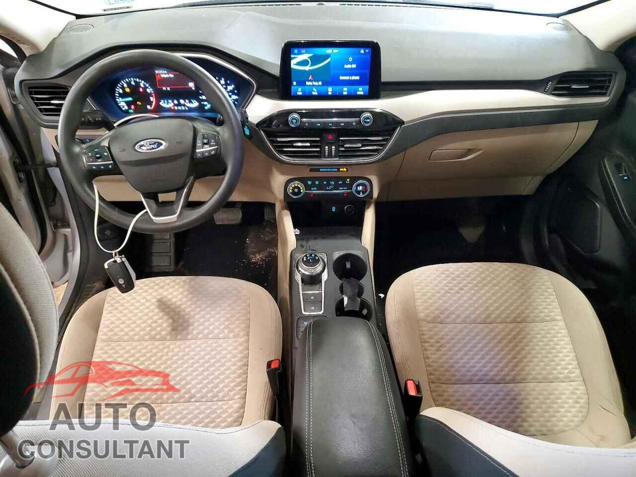 FORD ESCAPE 2020 - 1FMCU9G60LUA00878