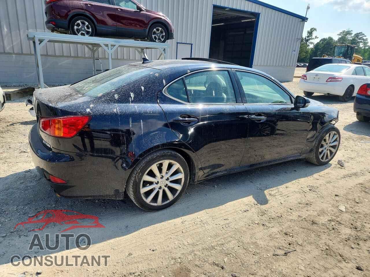 LEXUS IS 2009 - JTHCK262295029459