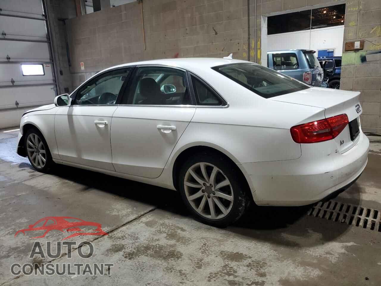 AUDI A4 2013 - WAUFFAFL6DN014510