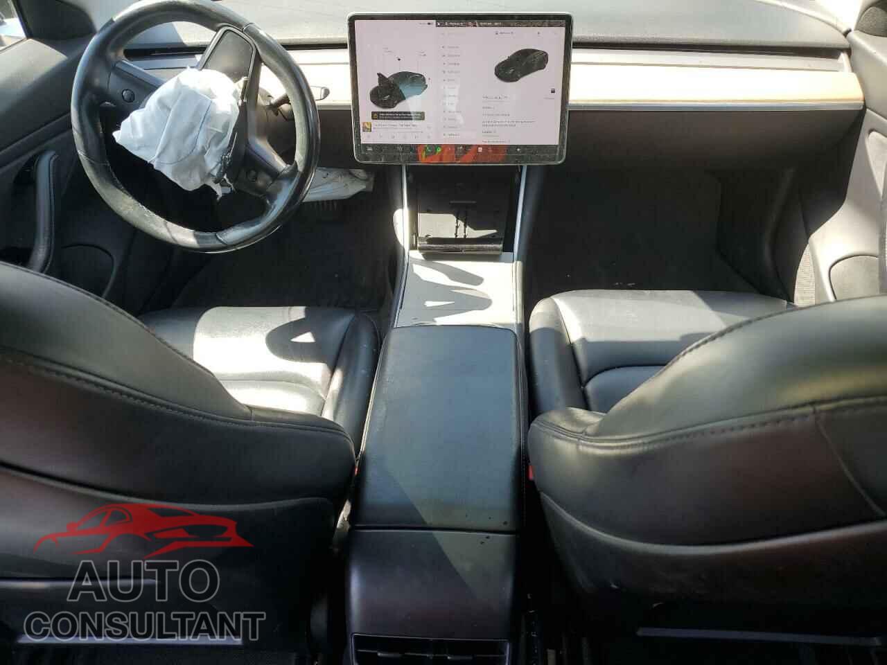 TESLA MODEL 3 2018 - 5YJ3E1EA5JF016929
