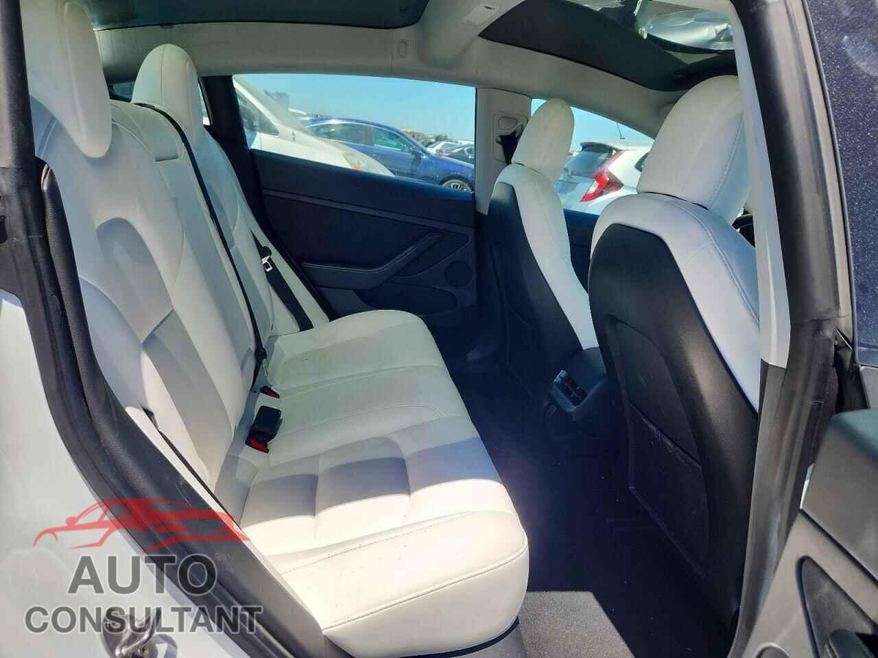 TESLA MODEL 3 2021 - 5YJ3E1EA2MF019016