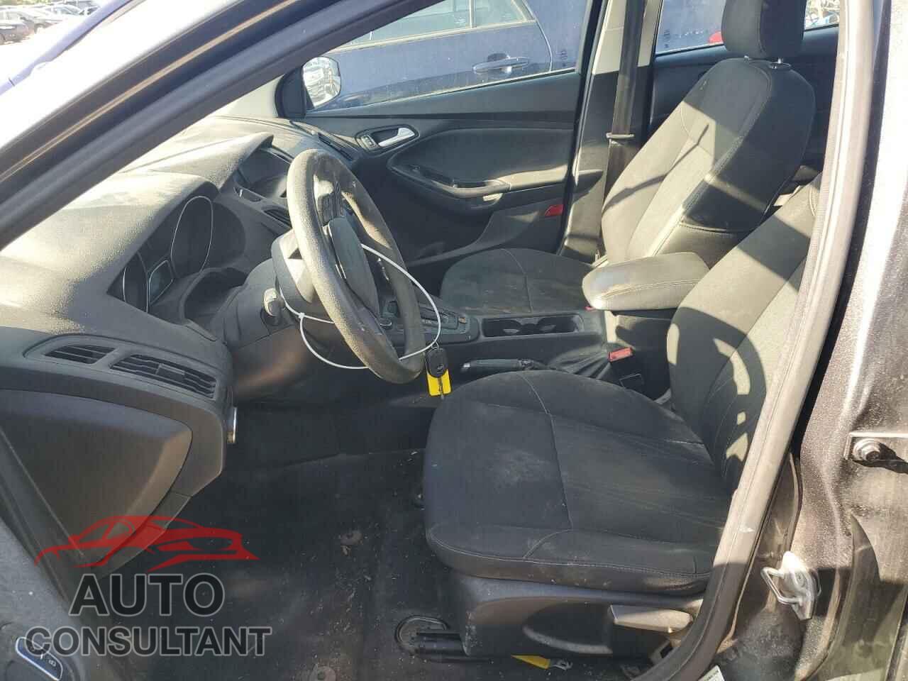FORD FOCUS 2016 - 1FADP3F24GL405039