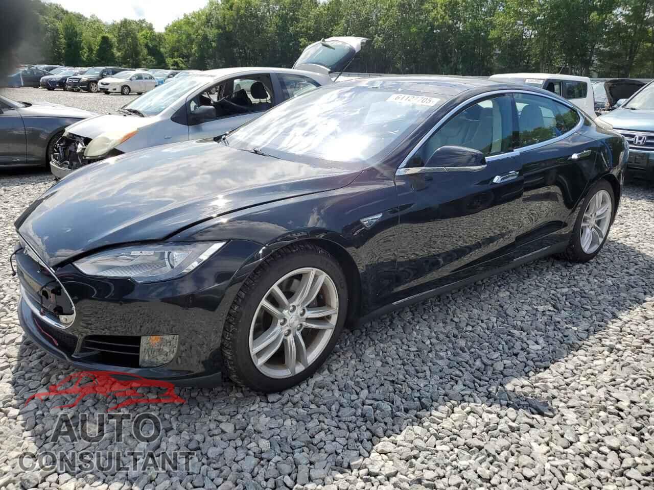 TESLA MODEL S 2015 - 5YJSA1E23FF106359