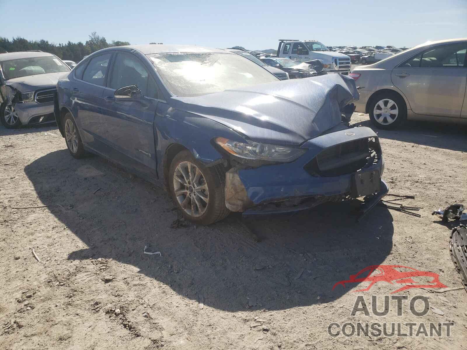 FORD FUSION 2017 - 3FA6P0LUXHR237181