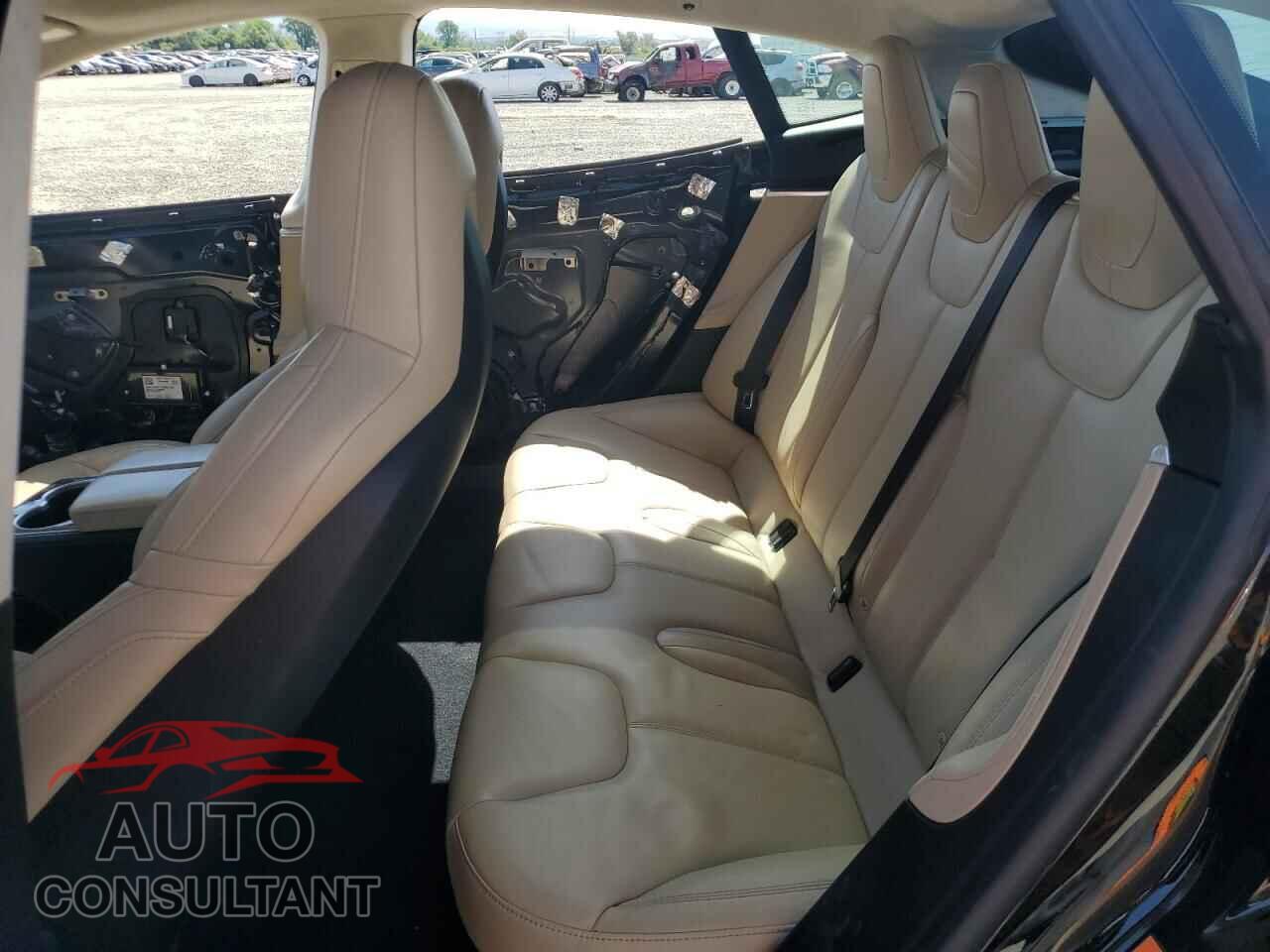 TESLA MODEL S 2016 - 5YJSA1E20GF124450