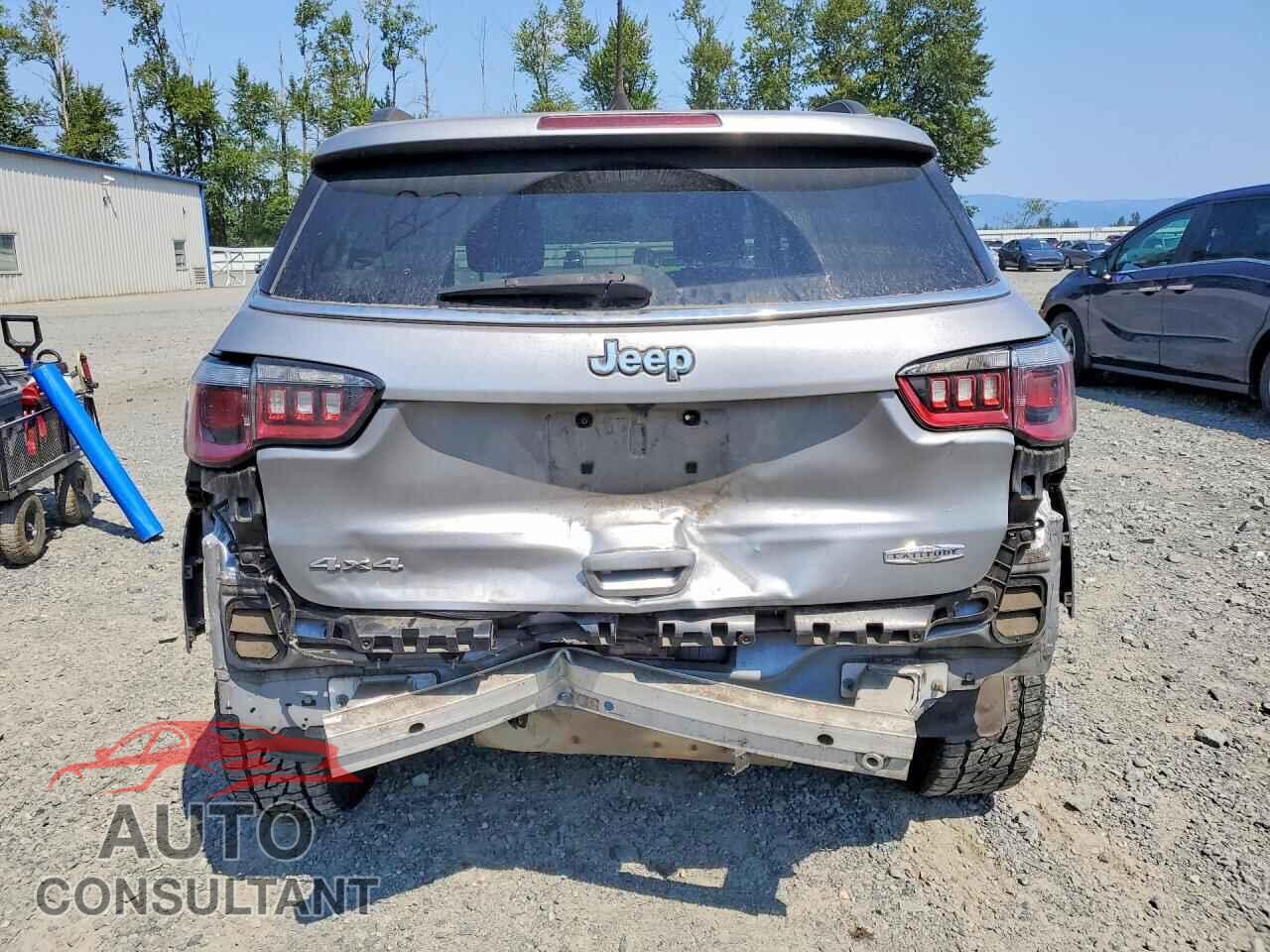 JEEP COMPASS 2017 - 3C4NJDBB0HT652110