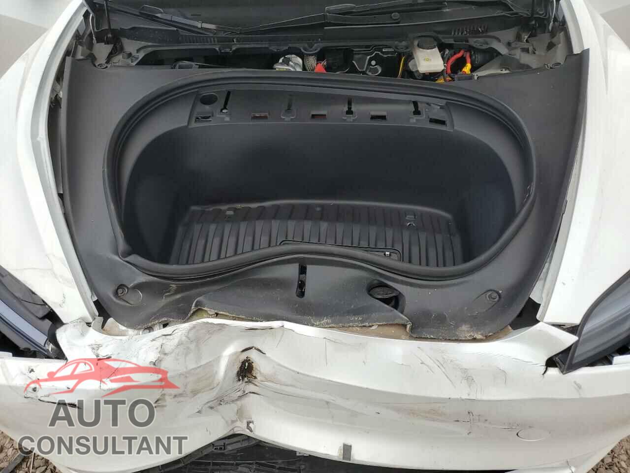 TESLA MODEL 3 2024 - 5YJ3E1EB4RF822412