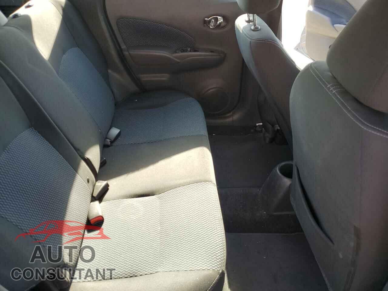 NISSAN VERSA 2017 - 3N1CE2CP3HL380651