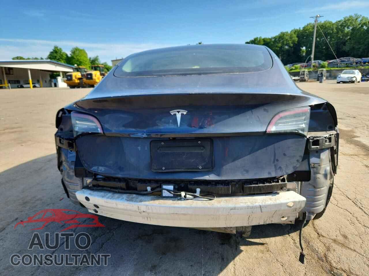TESLA MODEL 3 2021 - 5YJ3E1EA4MF097734