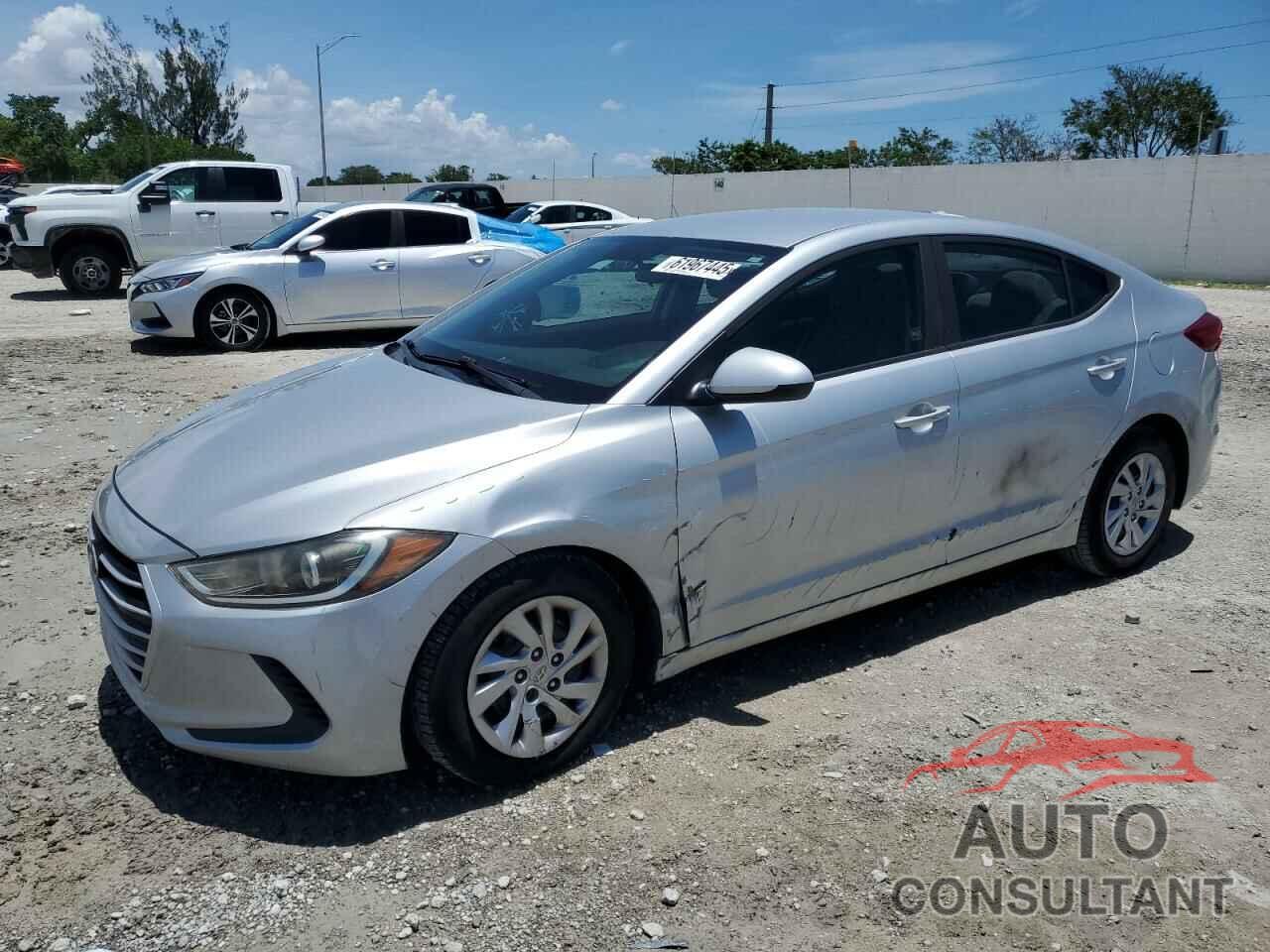HYUNDAI ELANTRA 2018 - 5NPD74LF2JH221057