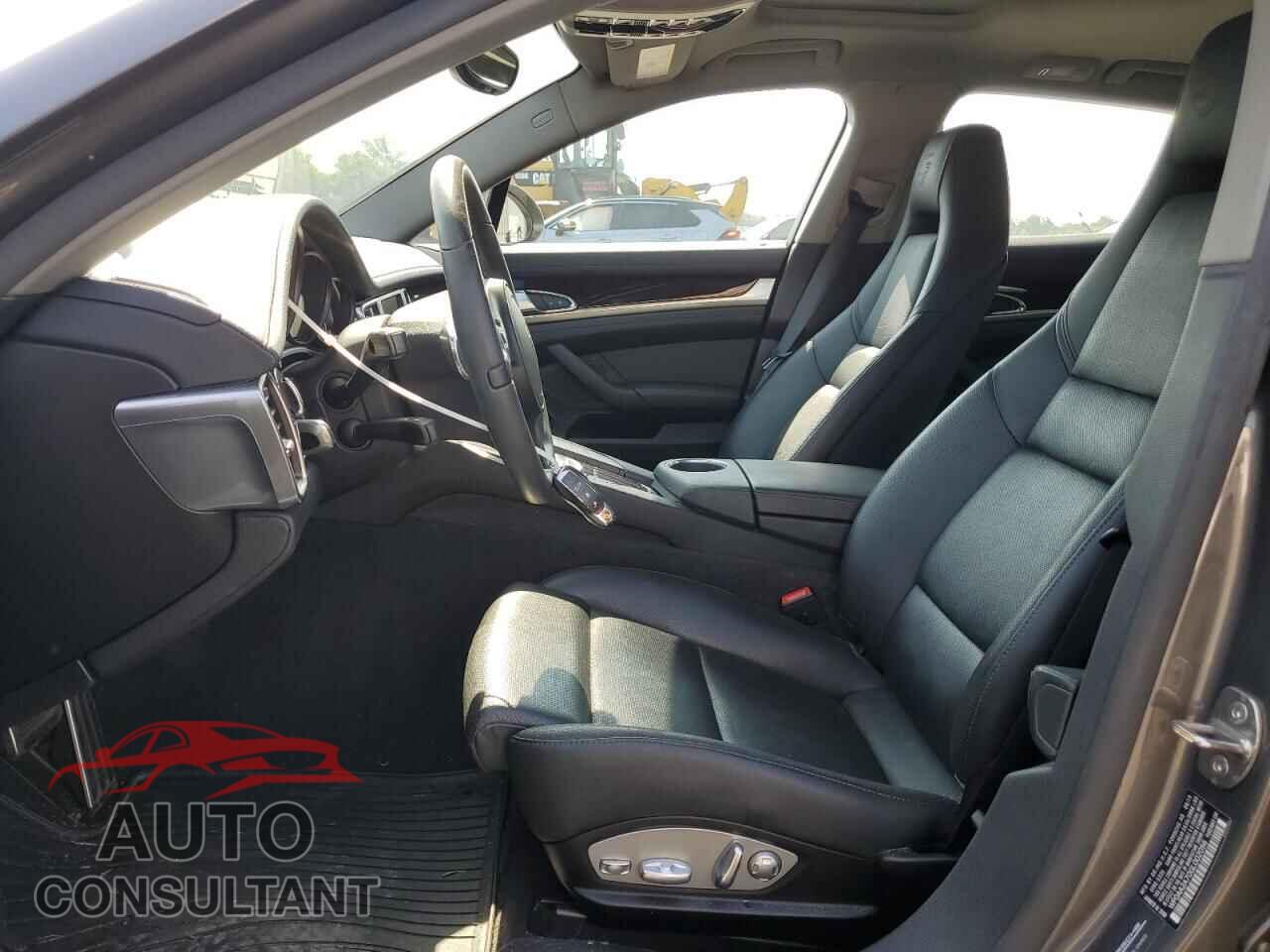 PORSCHE PANAMERA 2016 - WP0AA2A70GL002056